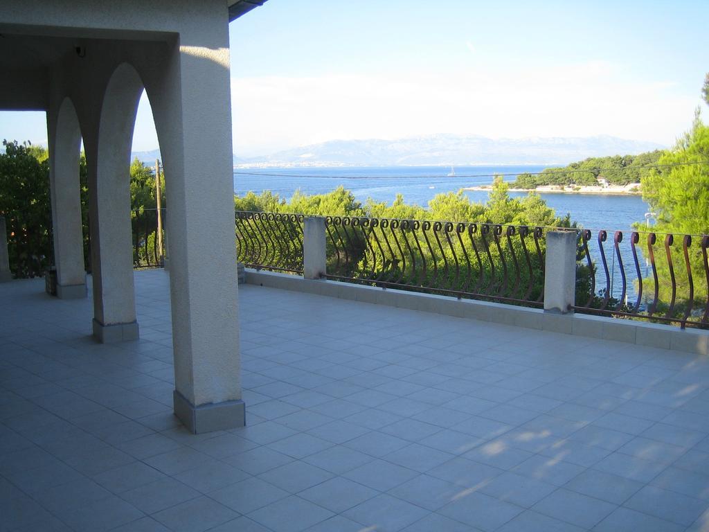 Mendula Apartment Rogač Exterior foto